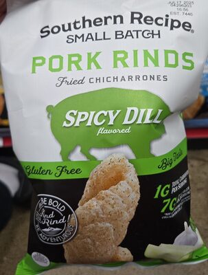 Spicy dill flavored small batch pork rinds fried in sunflower oil, spicy dill