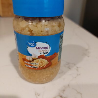 Minced garlic
