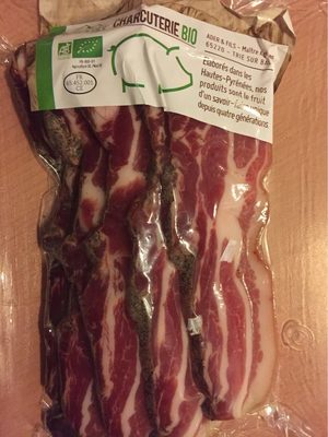 Poitrine plate de porc tranchee