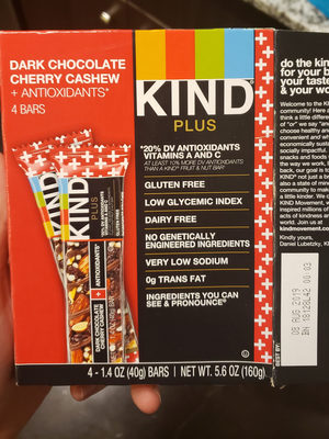 Dark chocolate cherry cashew + antioxidants* bars