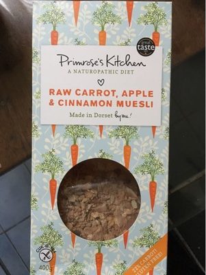 Raw carrot, apple & cinnamon muesli
