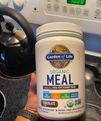 Organic delicious meal replacement shake