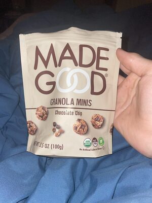 Chocolate chip granola minis