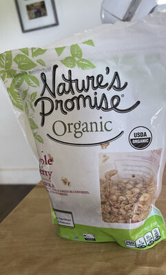 Triple Berry Granola