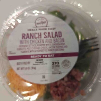 Ranch Salad with Chicken and Bacon
