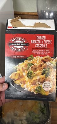 CHICKEN, BROCCOLI & CHEESE CASSEROLE