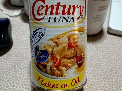 Tuna flakes in oil