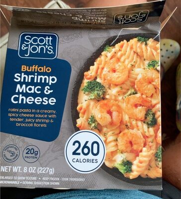 Buffalo shrimp mac and cheese