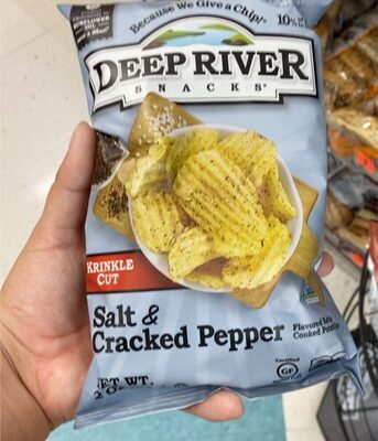 Salt & Cracked Pepper Kettle Cooked Potato Chips