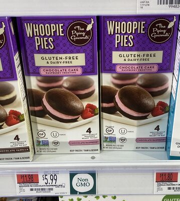 The Piping Gourmets, Whoopie Pies, Chocolate Cake Raspberry Frosting