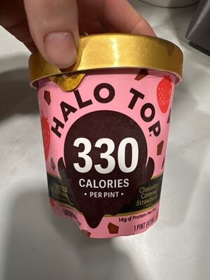 Raspberry white chip light ice cream