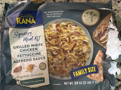 Grilled White Chicken Fettuccine Alfredo Sauce