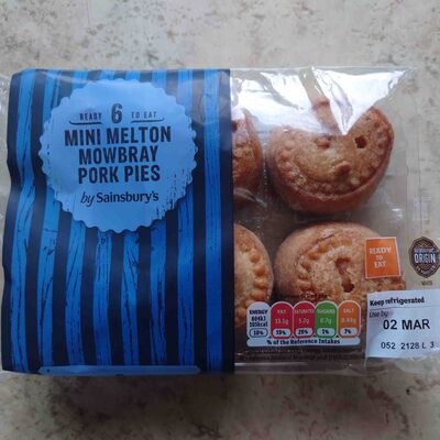 Mini Melton Mowbray Pork Pies