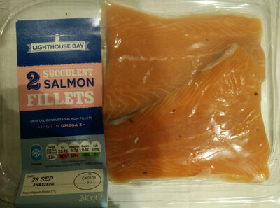 2 succulent salmon fillets