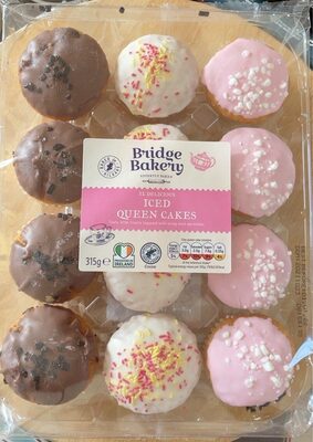 Iced Queen Cakes