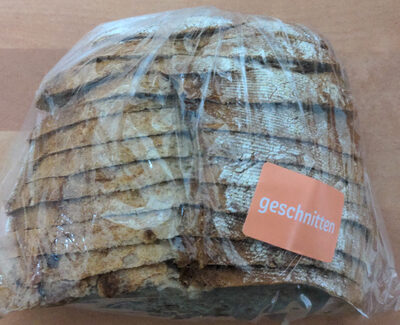 Zwiebelbrot geschnitten
