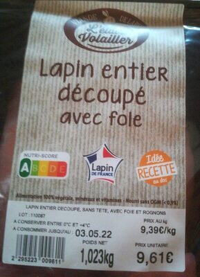 Lapin entier découpé avec foie