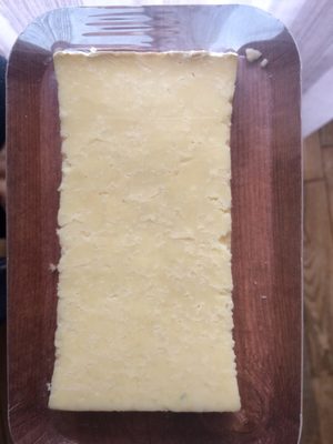 cantal jeune aop