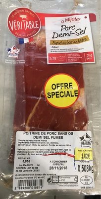 Poitrine de porc sans os demi sel fumée