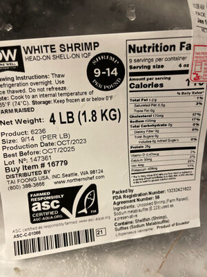 White shrimp head on shell on