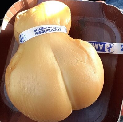 Scamorza fumée filée
