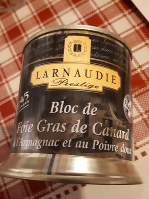 Bloc de foie gras de Canard à l'armagnac et au poivre doux