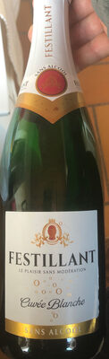 Festillant blanc boisson a base de vin effervescent desalcoolise