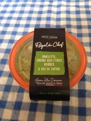Omelette, crème aux fines herbes & dés de chèvre.