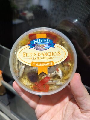 Anchois marinés à la provençale