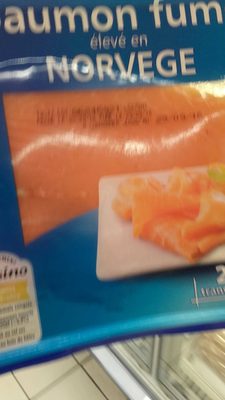Saumon fumé élevé en Norvège