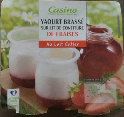 Yaourt brassé sur lit de confiture de fraises - Au lait entier