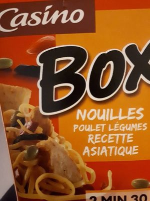 Box nouilles poulet et légumes recette asiatique