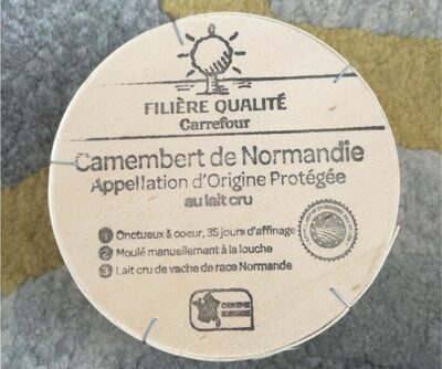 Camembert de Normandie Appellation d'Origine Protégée Au lait cru + logo AOP