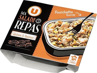 Salade quinoa saumon avec fourchette,