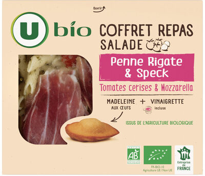 Coffret repas: salade penne rigate & speck, tomates cerises & mozarella + 1 madeleine + 1 coupelle de vinaigrette