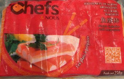Chefs et Nous bâtonnets de surimi