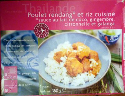 Poulet Rendang et Riz Cuisiné