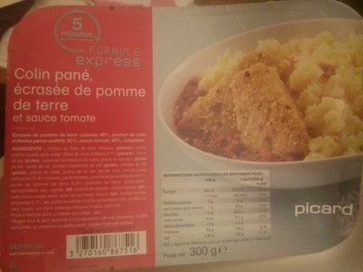 Colin pané, écrasée de pomme de terre et sauce tomate