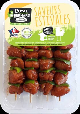 4 Brochettes de Filet de Poulet mariné paprika cumin et poivron vert