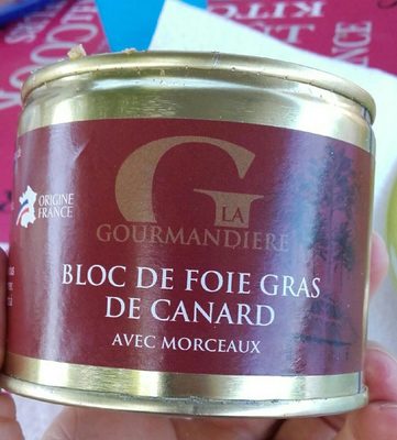 Bloc de foie gras de canard avec morceaux