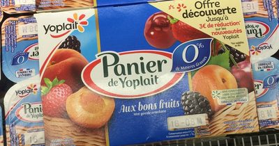 Spécialité laitière maigre aux fruits, aromatisé, avec édulcorants