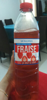 Eau de source aromatisée à la fraise