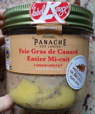 Foie gras de canard entier mi-cuit