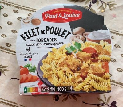 Filet de poulet et ses torsades sauces aux champignons