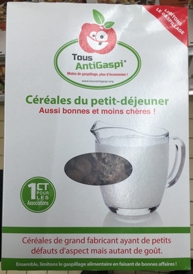 Céréales du petit-déjeuner (disques de céréales soufflées avec inclusions cacao)