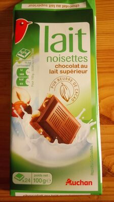 Chocolat lait noisettes entières
