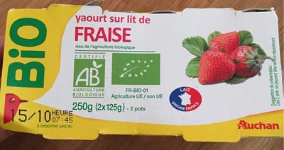 Yaourt sur Lit de Fraise
