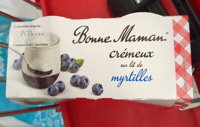Bonne Maman crémeux sur lit de myrtilles