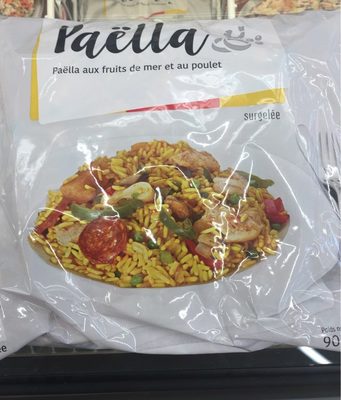 Paëlla aux fruits de mer et au poulet
