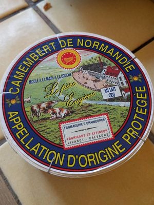 Camembert de Normandie AOP